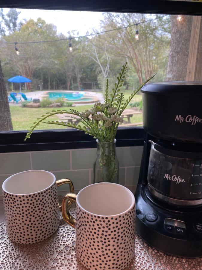 Willis Cozy Rv Experience W/Pool+Spa Near Lake Conroe מראה חיצוני תמונה